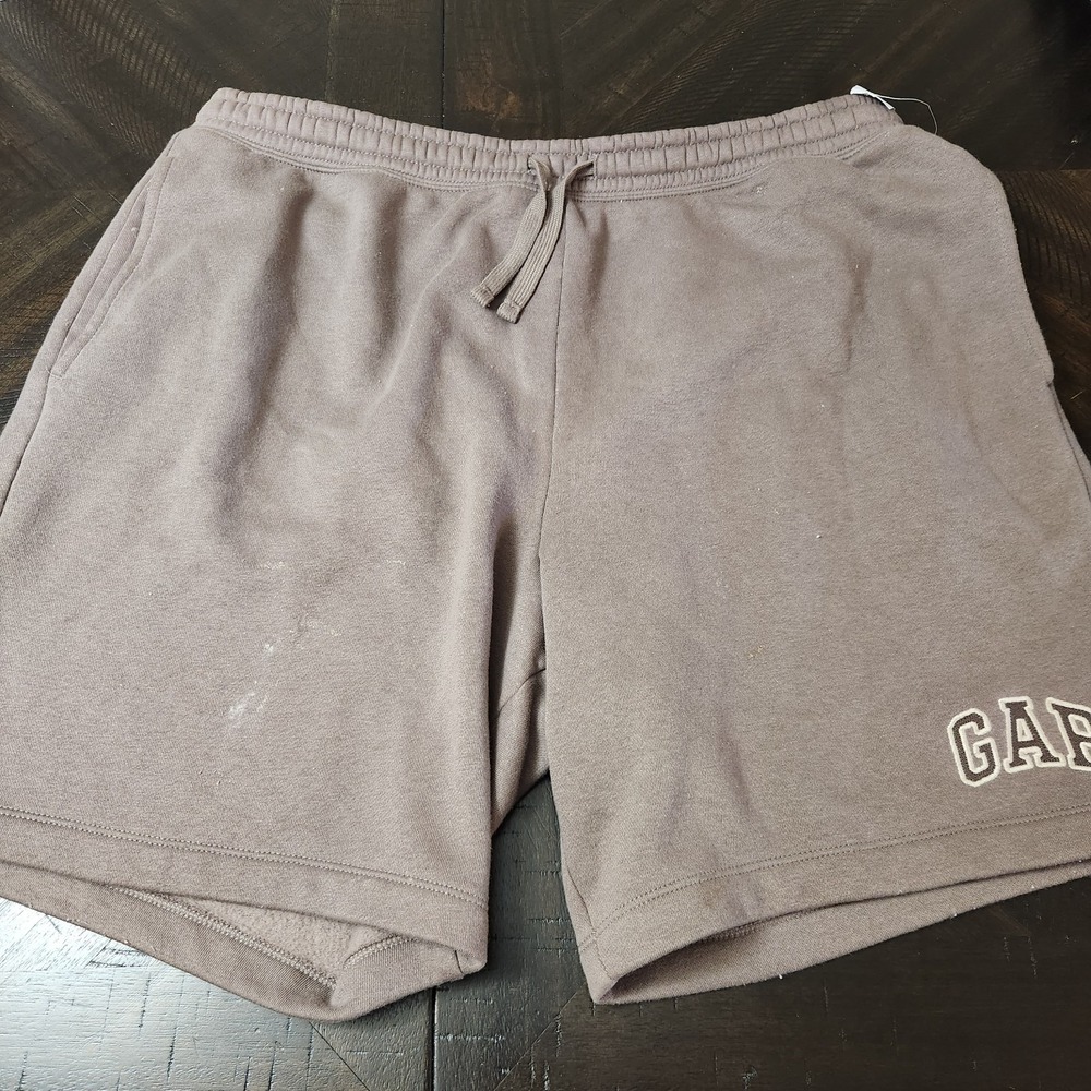 SOLD Gap Shorts Mens Size Large Cotton Blend Athletic Casual Shorts Ground Brown